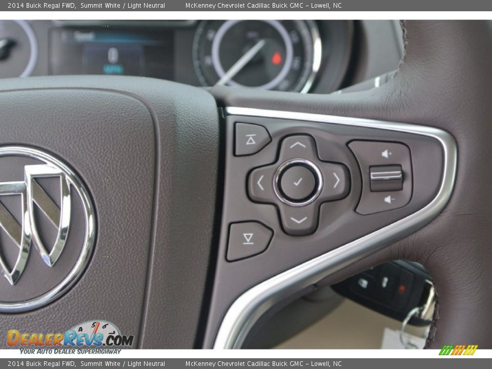 2014 Buick Regal FWD Summit White / Light Neutral Photo #14