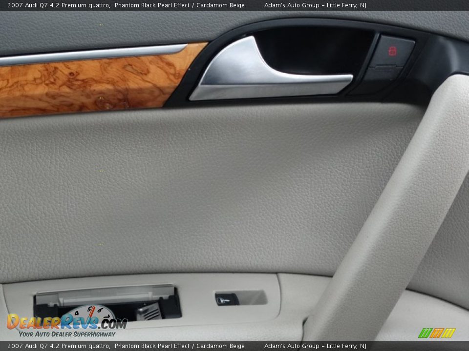 2007 Audi Q7 4.2 Premium quattro Phantom Black Pearl Effect / Cardamom Beige Photo #19