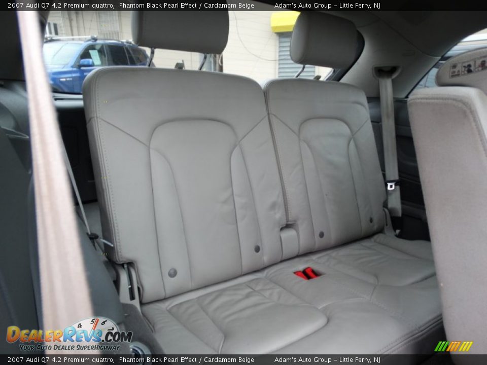 2007 Audi Q7 4.2 Premium quattro Phantom Black Pearl Effect / Cardamom Beige Photo #20