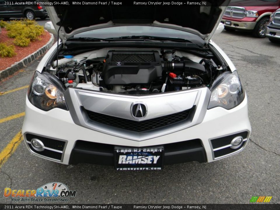 2011 Acura RDX Technology SH-AWD White Diamond Pearl / Taupe Photo #3