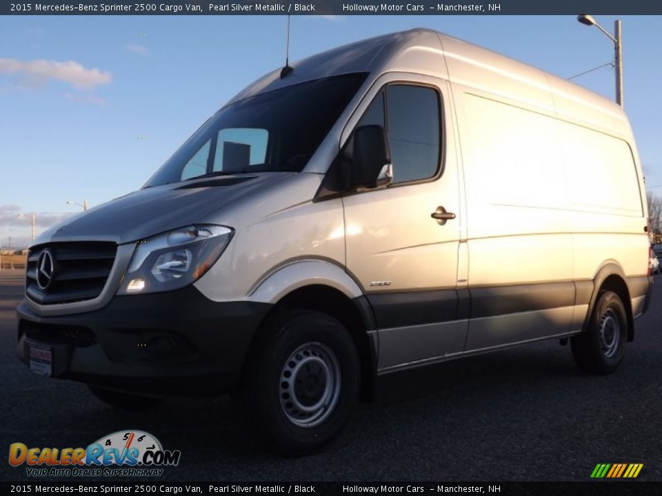 2015 Mercedes-Benz Sprinter 2500 Cargo Van Pearl Silver Metallic / Black Photo #1