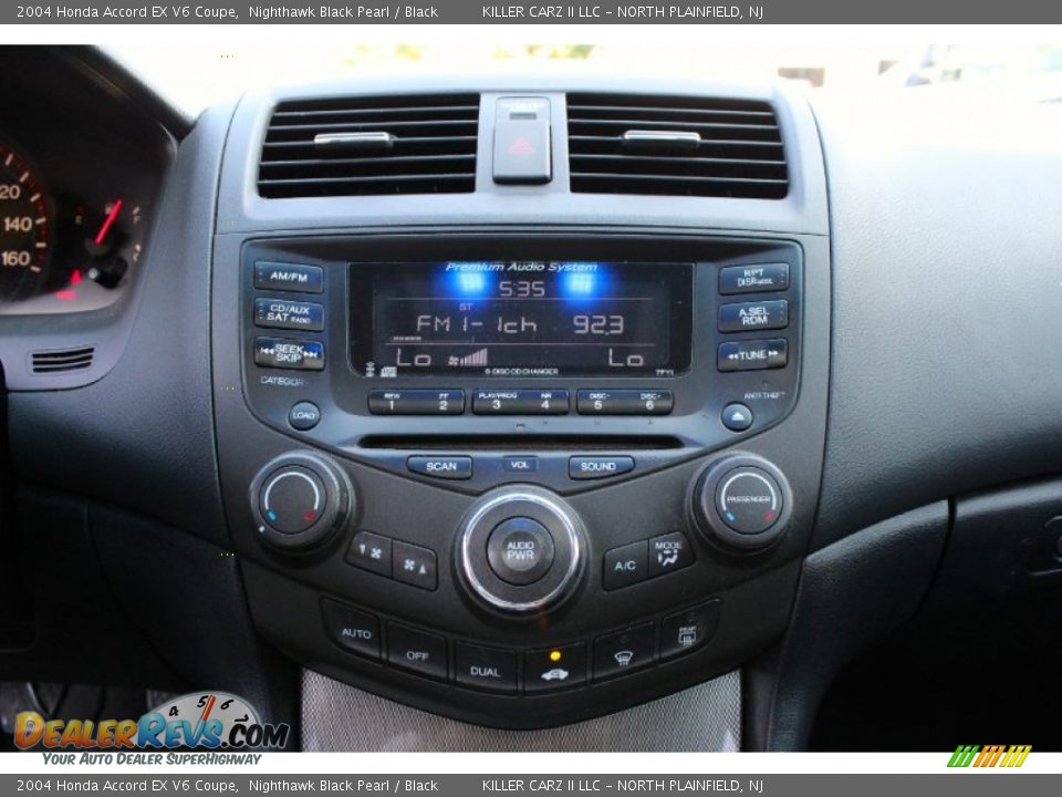 2004 Honda Accord EX V6 Coupe Nighthawk Black Pearl / Black Photo #17