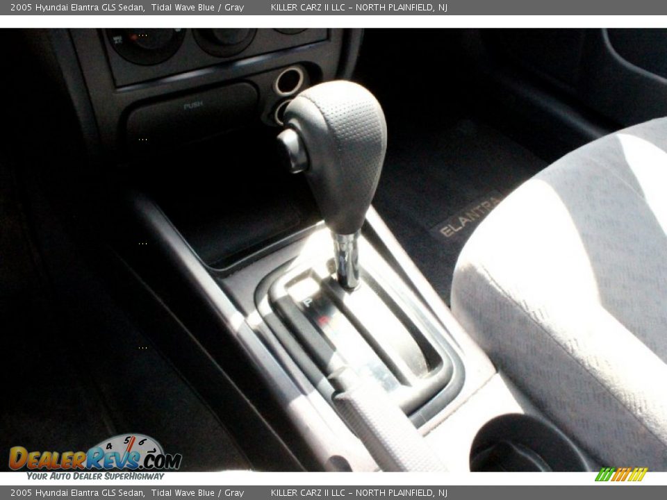 2005 Hyundai Elantra GLS Sedan Tidal Wave Blue / Gray Photo #19