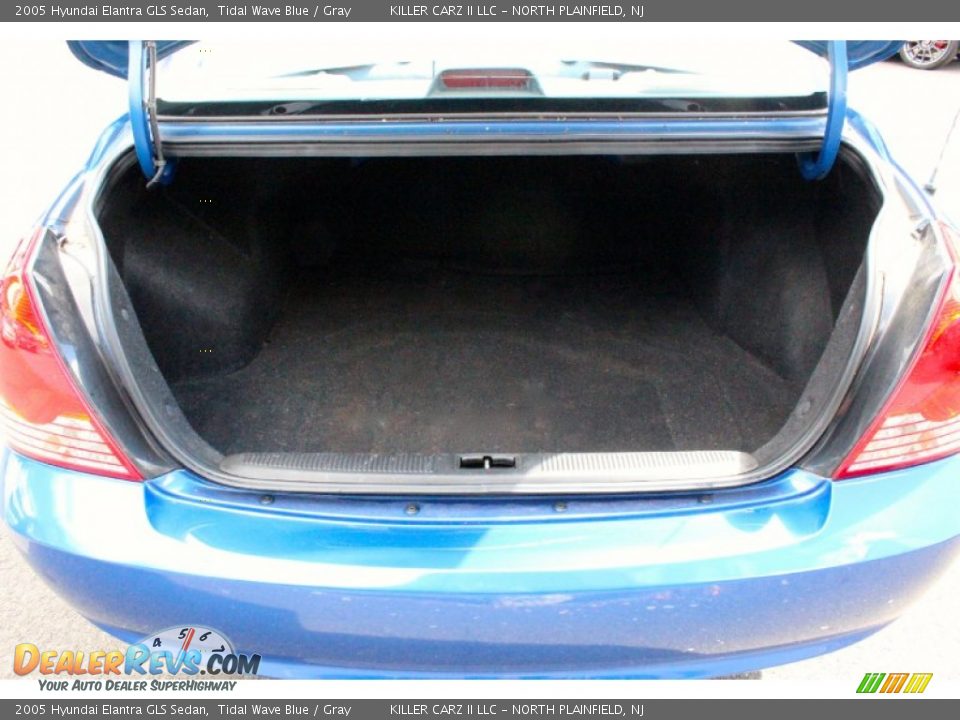 2005 Hyundai Elantra GLS Sedan Tidal Wave Blue / Gray Photo #30