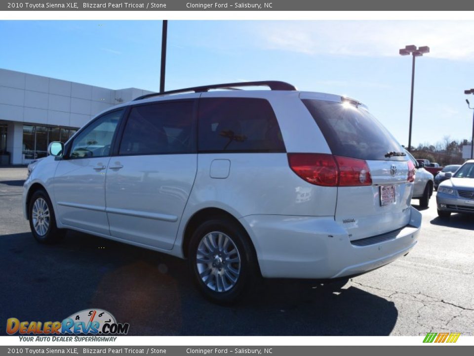 2010 Toyota Sienna XLE Blizzard Pearl Tricoat / Stone Photo #5