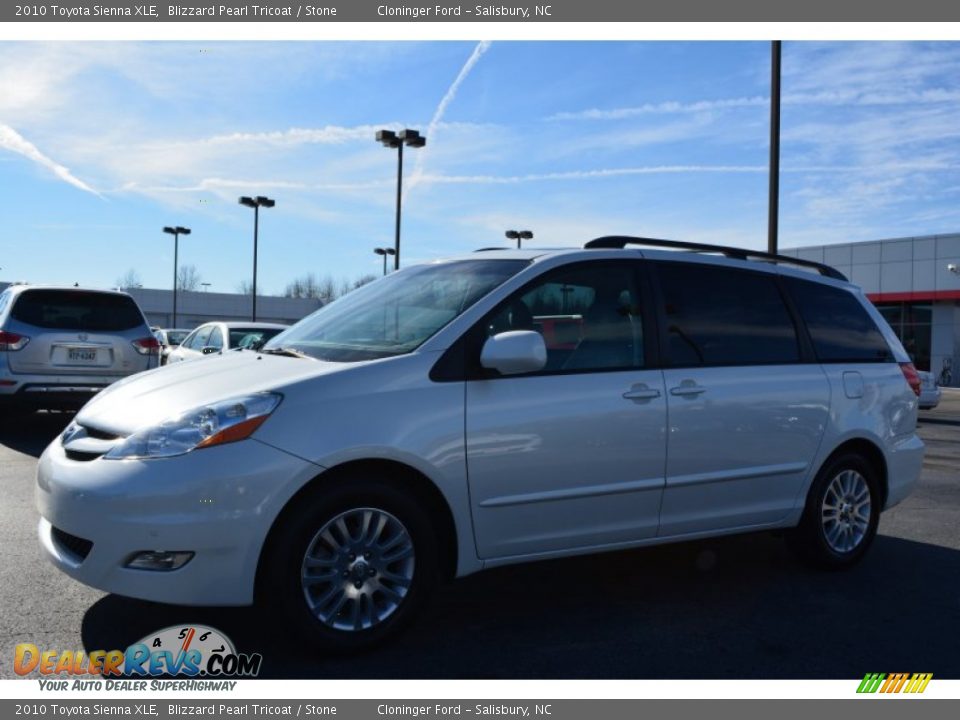 2010 Toyota Sienna XLE Blizzard Pearl Tricoat / Stone Photo #7