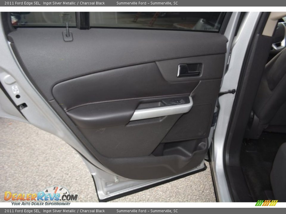 2011 Ford Edge SEL Ingot Silver Metallic / Charcoal Black Photo #12