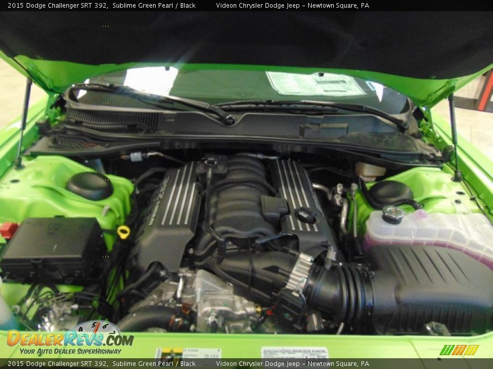 2015 Dodge Challenger SRT 392 Sublime Green Pearl / Black Photo #10