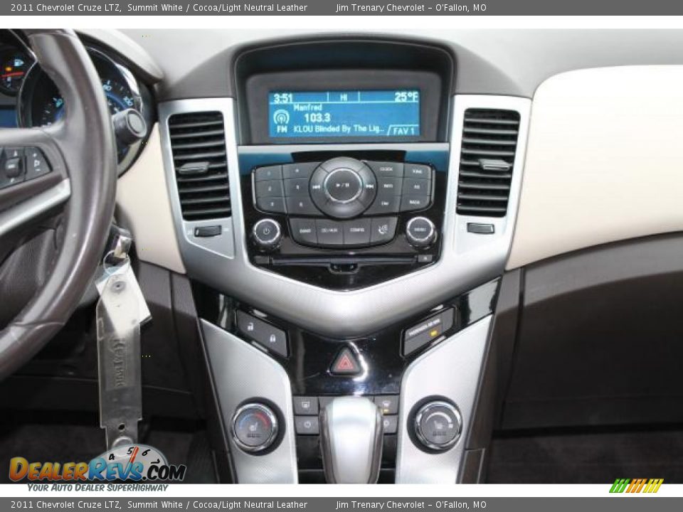 2011 Chevrolet Cruze LTZ Summit White / Cocoa/Light Neutral Leather Photo #12
