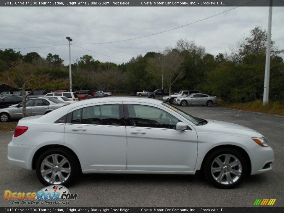 2013 Chrysler 200 Touring Sedan Bright White / Black/Light Frost Beige Photo #9