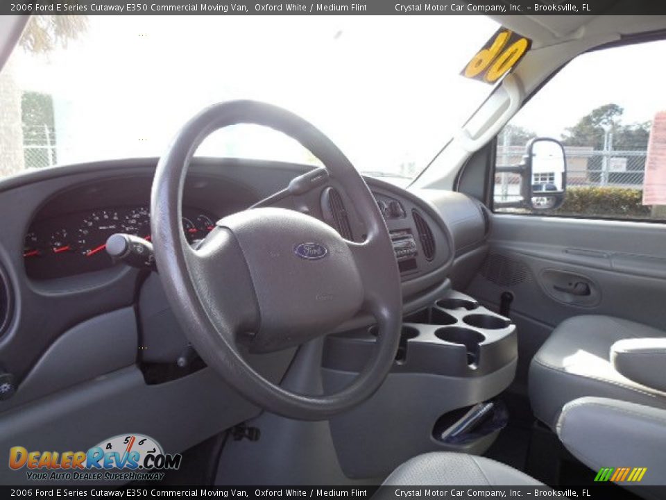 2006 Ford E Series Cutaway E350 Commercial Moving Van Oxford White / Medium Flint Photo #6