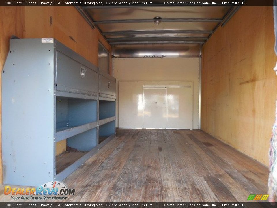 2006 Ford E Series Cutaway E350 Commercial Moving Van Oxford White / Medium Flint Photo #8