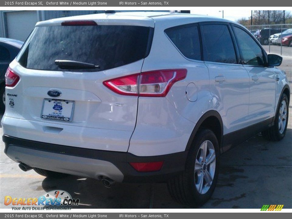 2015 Ford Escape SE Oxford White / Medium Light Stone Photo #8