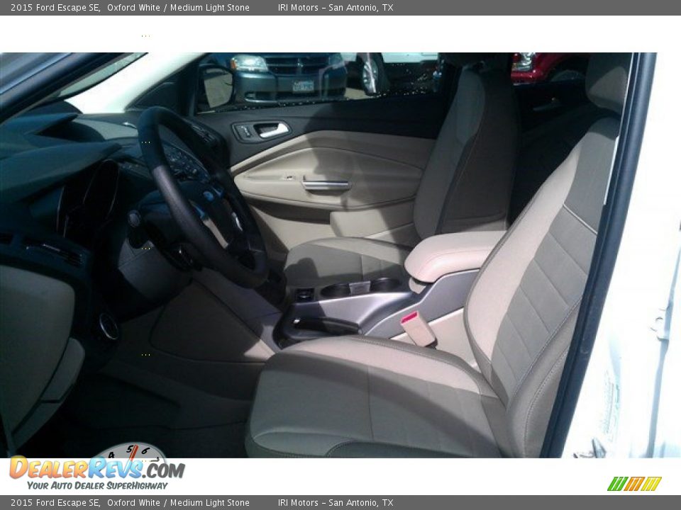 2015 Ford Escape SE Oxford White / Medium Light Stone Photo #14