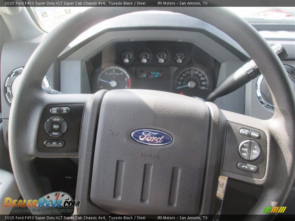 2015 Ford F450 Super Duty XLT Super Cab Chassis 4x4 Steering Wheel Photo #18