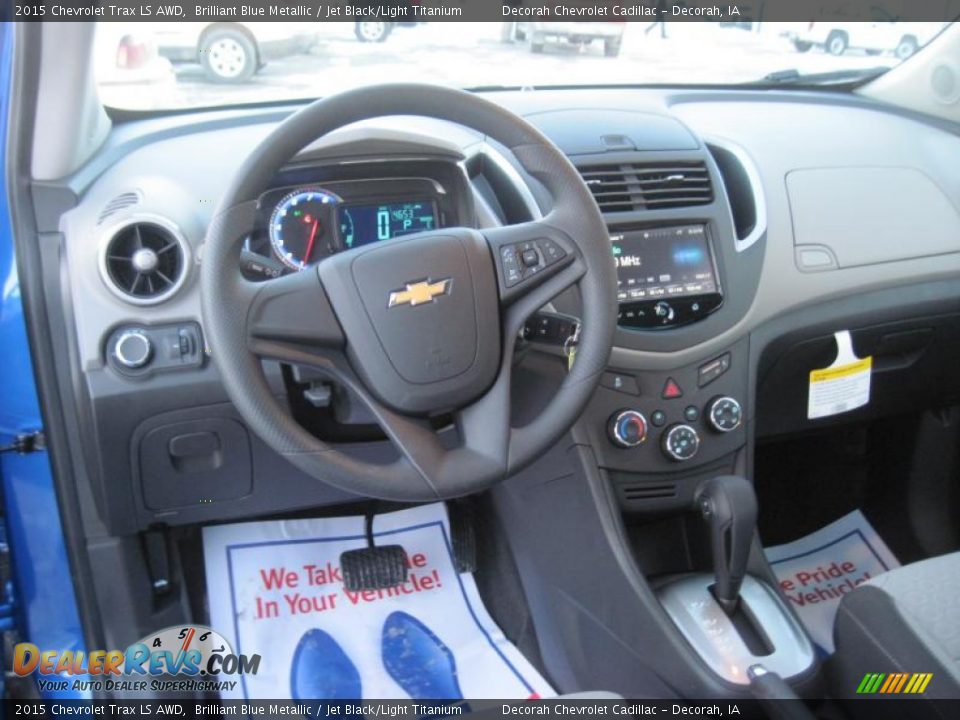 2015 Chevrolet Trax LS AWD Brilliant Blue Metallic / Jet Black/Light Titanium Photo #11