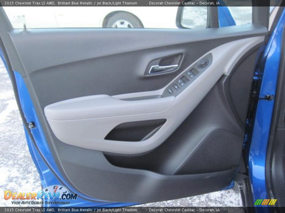 2015 Chevrolet Trax LS AWD Brilliant Blue Metallic / Jet Black/Light Titanium Photo #12