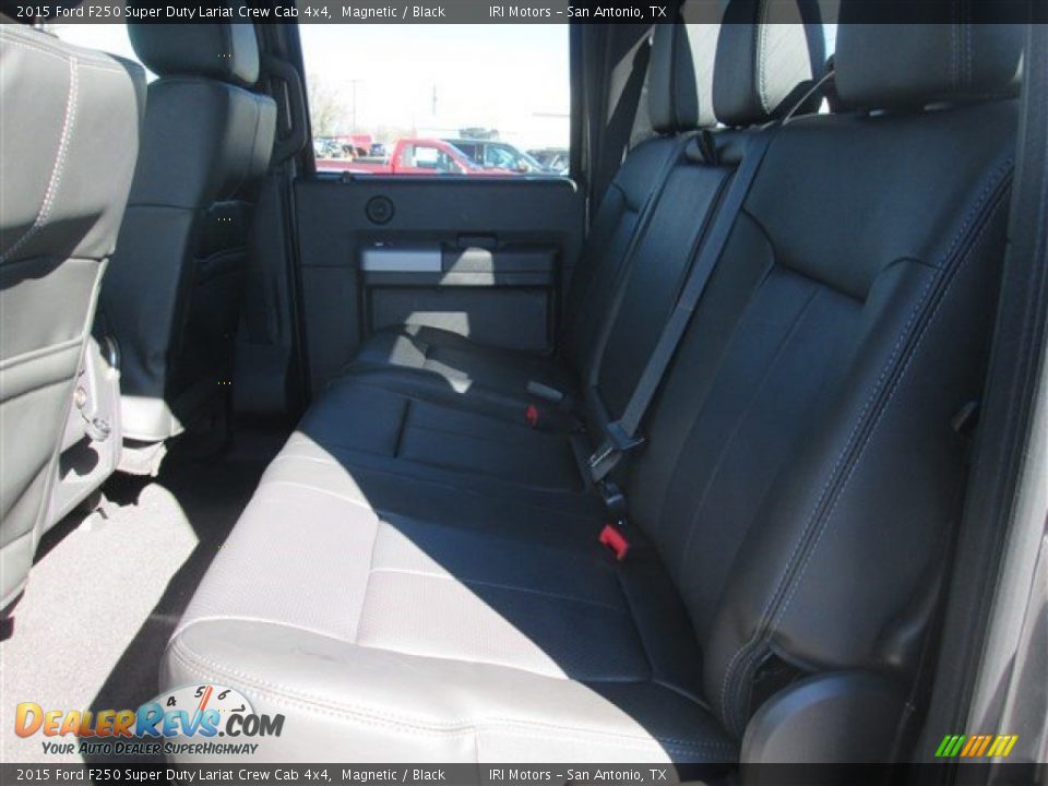 2015 Ford F250 Super Duty Lariat Crew Cab 4x4 Magnetic / Black Photo #12