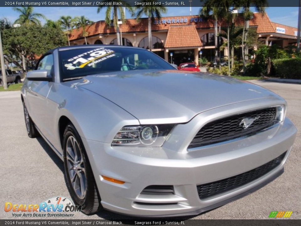 2014 Ford Mustang V6 Convertible Ingot Silver / Charcoal Black Photo #2