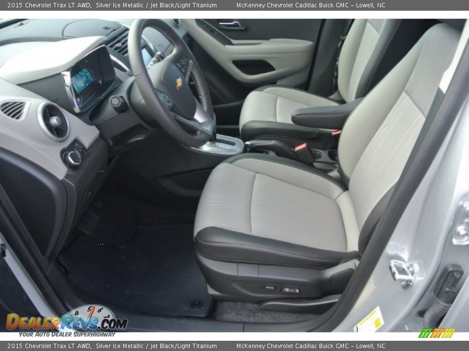 2015 Chevrolet Trax LT AWD Silver Ice Metallic / Jet Black/Light Titanium Photo #8