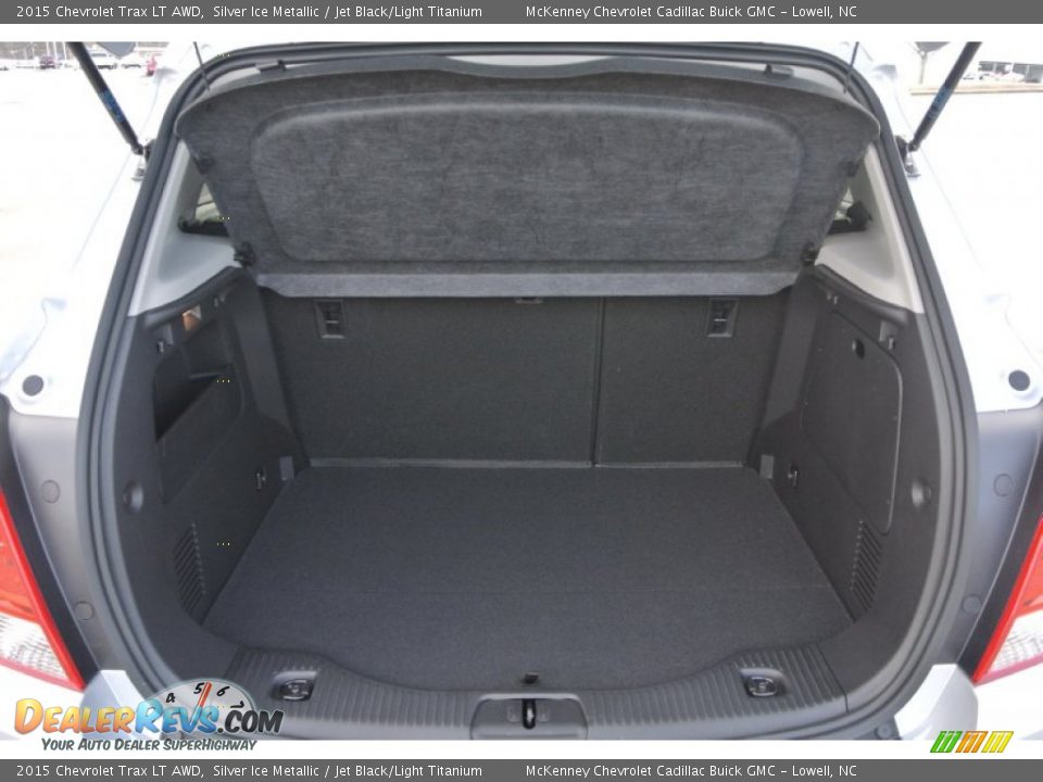 2015 Chevrolet Trax LT AWD Silver Ice Metallic / Jet Black/Light Titanium Photo #17