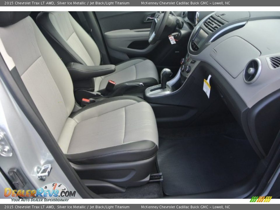 2015 Chevrolet Trax LT AWD Silver Ice Metallic / Jet Black/Light Titanium Photo #19