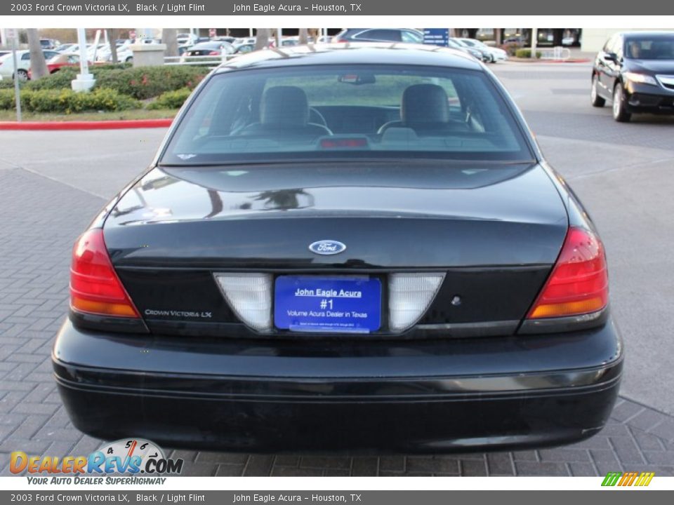 2003 Ford Crown Victoria LX Black / Light Flint Photo #7