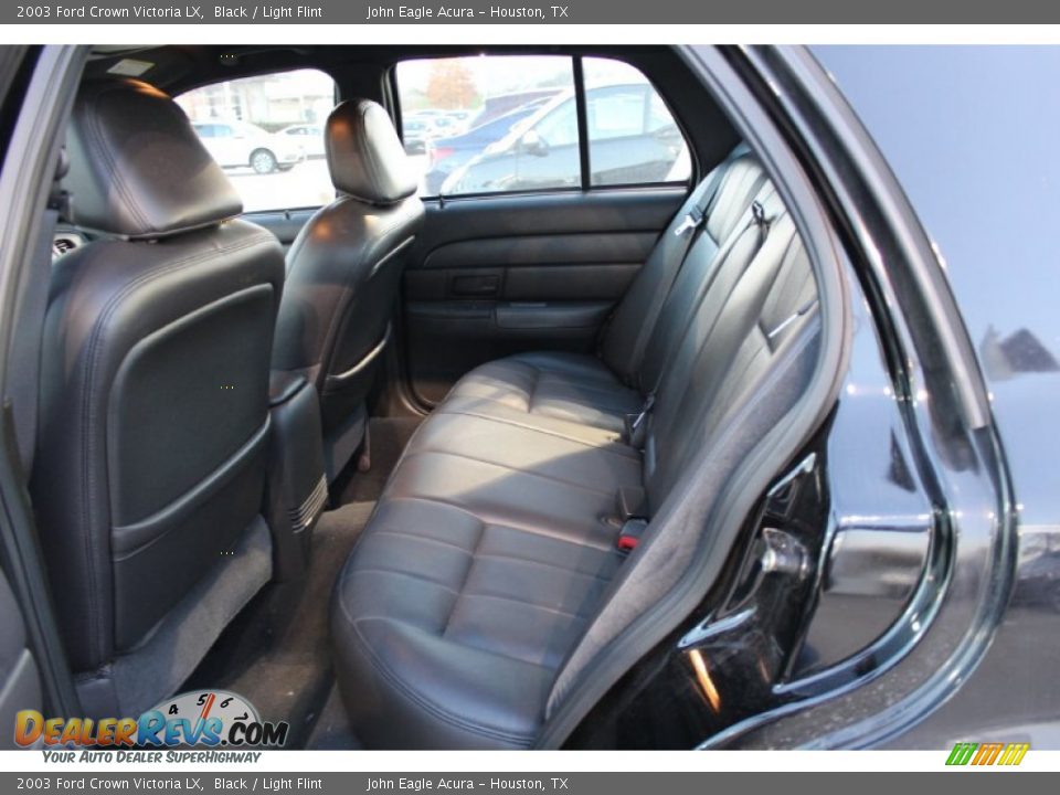 2003 Ford Crown Victoria LX Black / Light Flint Photo #14