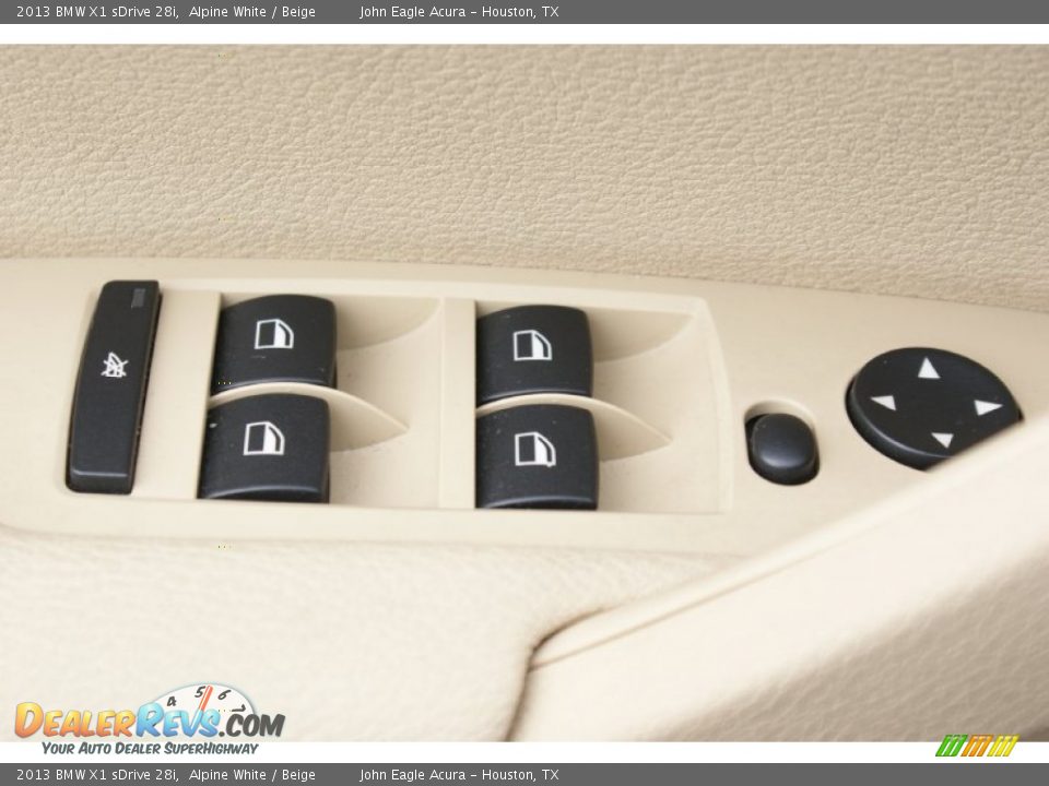 Controls of 2013 BMW X1 sDrive 28i Photo #36