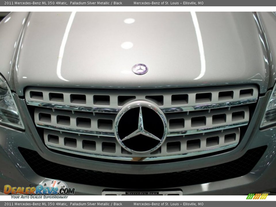 2011 Mercedes-Benz ML 350 4Matic Palladium Silver Metallic / Black Photo #11