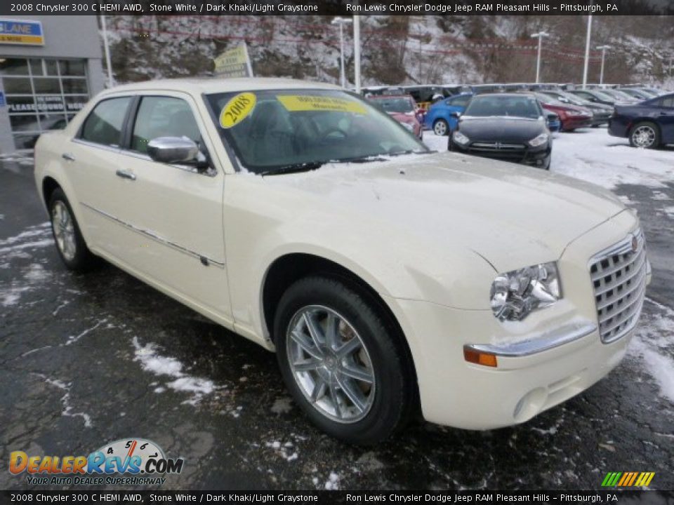 2008 Chrysler 300 C HEMI AWD Stone White / Dark Khaki/Light Graystone Photo #7