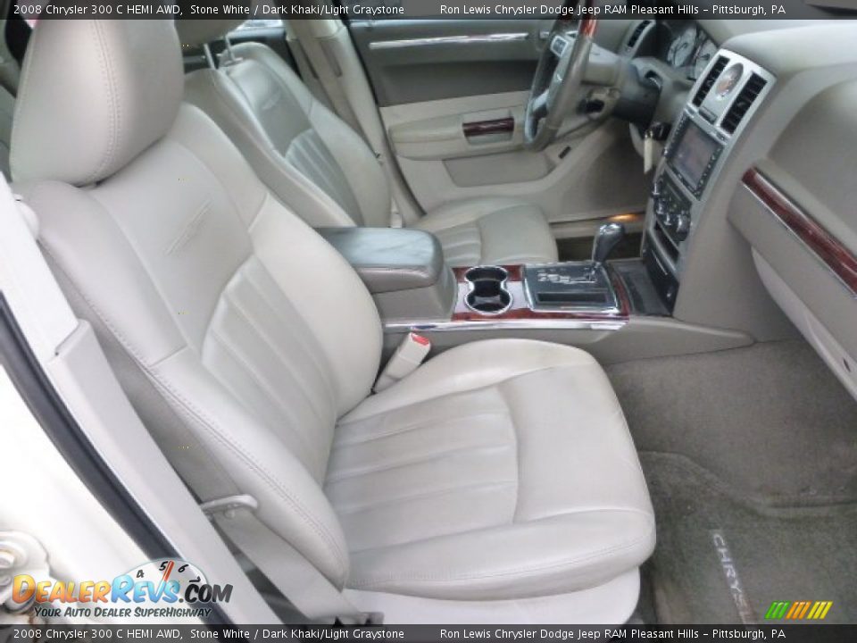 2008 Chrysler 300 C HEMI AWD Stone White / Dark Khaki/Light Graystone Photo #10
