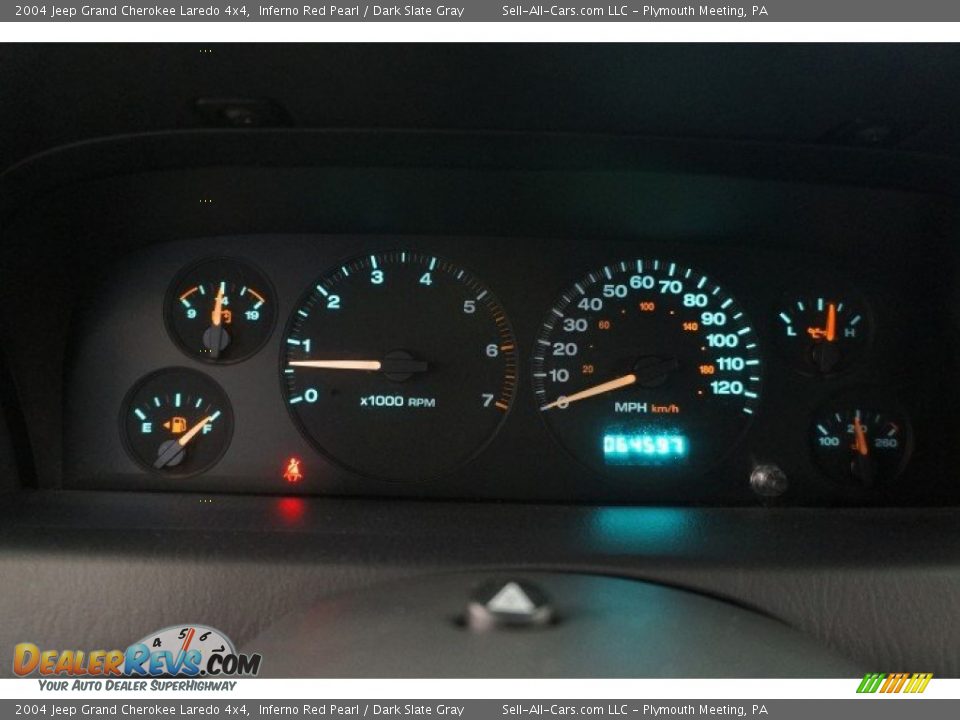 2004 Jeep Grand Cherokee Laredo 4x4 Inferno Red Pearl / Dark Slate Gray Photo #25
