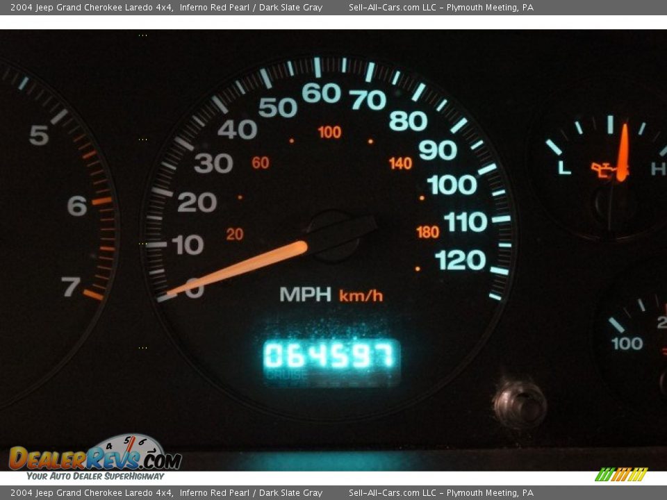 2004 Jeep Grand Cherokee Laredo 4x4 Inferno Red Pearl / Dark Slate Gray Photo #26