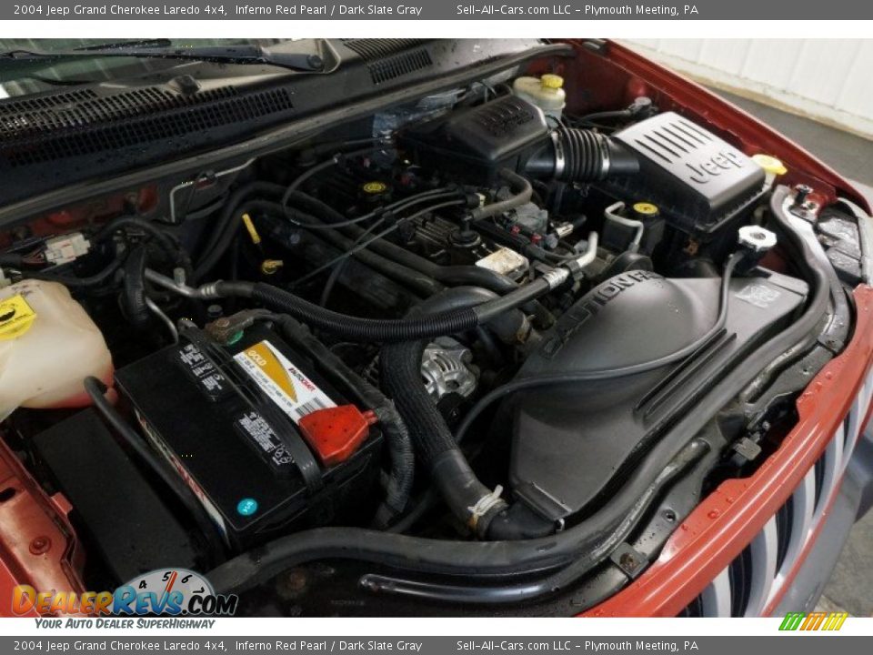 2004 Jeep Grand Cherokee Laredo 4x4 Inferno Red Pearl / Dark Slate Gray Photo #32