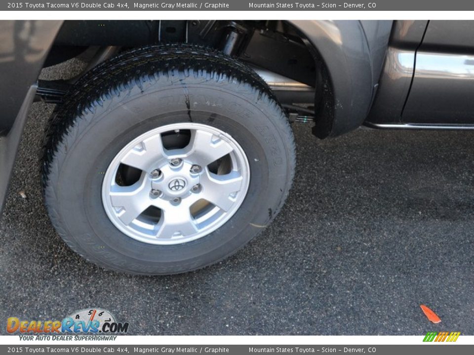 2015 Toyota Tacoma V6 Double Cab 4x4 Magnetic Gray Metallic / Graphite Photo #9