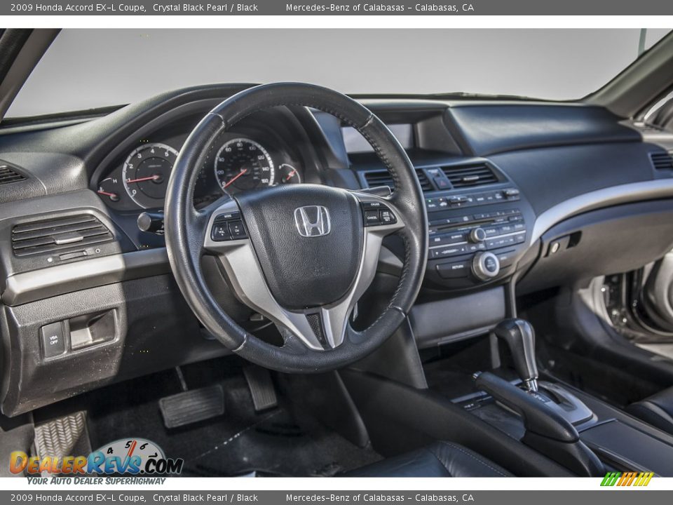 Dashboard of 2009 Honda Accord EX-L Coupe Photo #18
