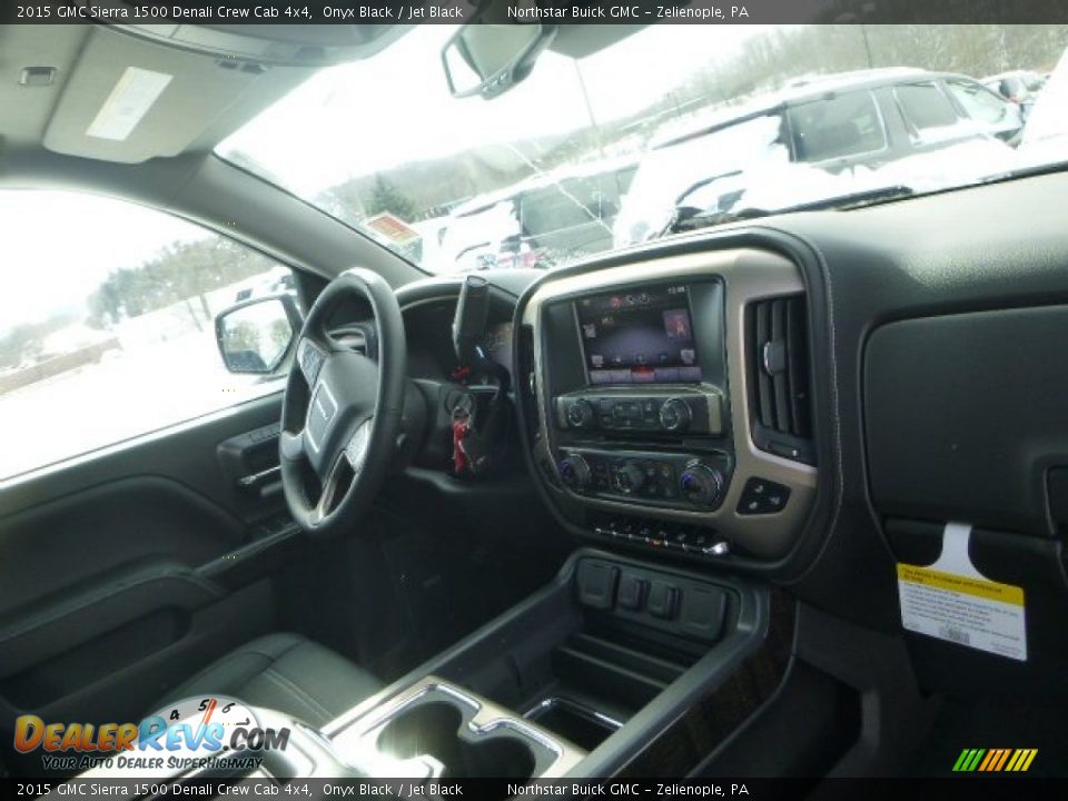2015 GMC Sierra 1500 Denali Crew Cab 4x4 Onyx Black / Jet Black Photo #12