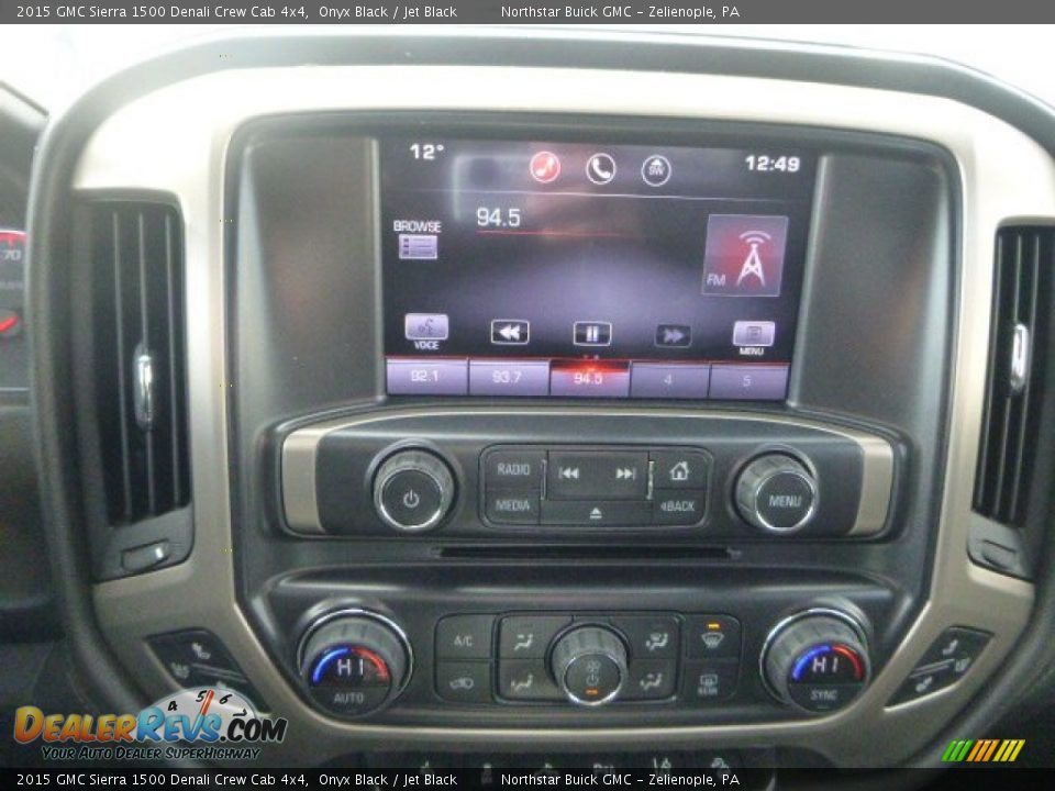 2015 GMC Sierra 1500 Denali Crew Cab 4x4 Onyx Black / Jet Black Photo #19