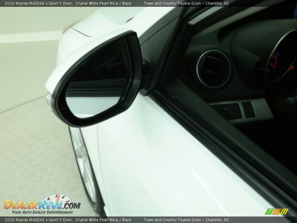 2010 Mazda MAZDA3 s Sport 5 Door Crystal White Pearl Mica / Black Photo #19