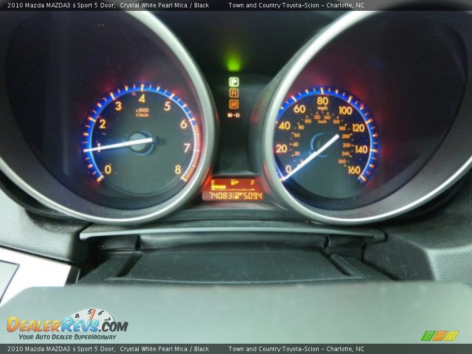 2010 Mazda MAZDA3 s Sport 5 Door Crystal White Pearl Mica / Black Photo #25