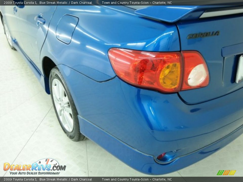 2009 Toyota Corolla S Blue Streak Metallic / Dark Charcoal Photo #17