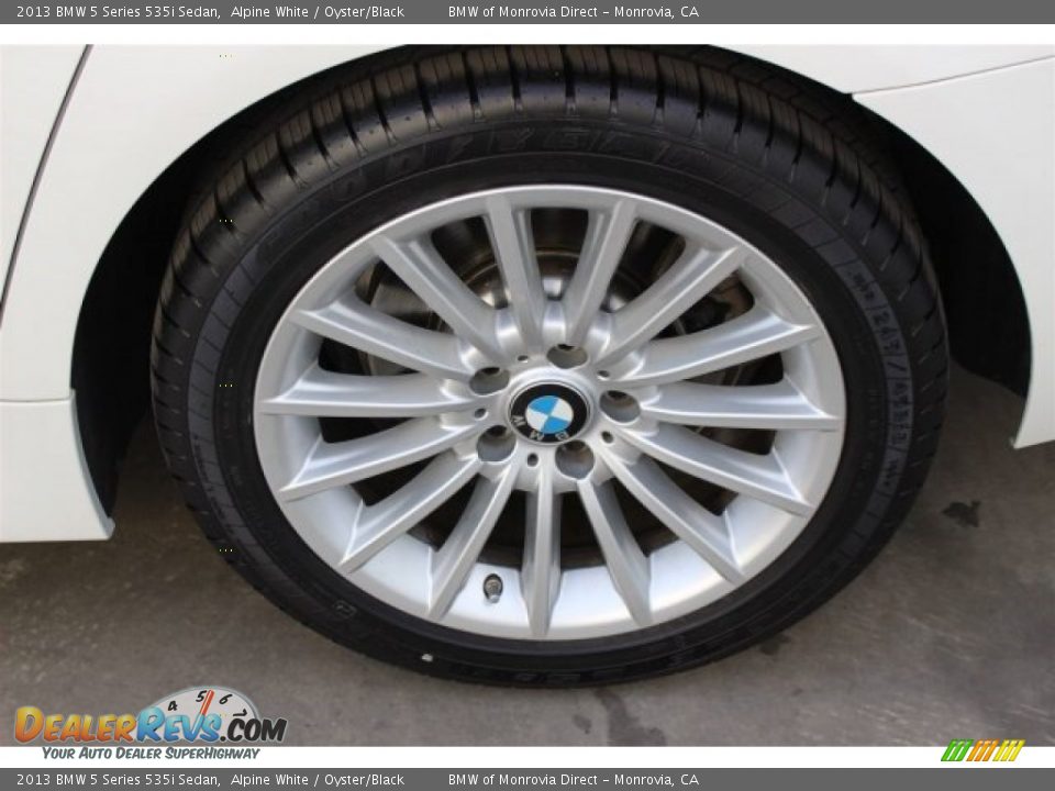 2013 BMW 5 Series 535i Sedan Alpine White / Oyster/Black Photo #20
