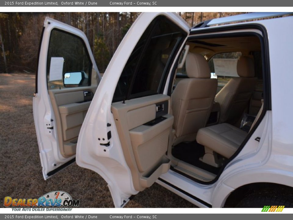 2015 Ford Expedition Limited Oxford White / Dune Photo #10