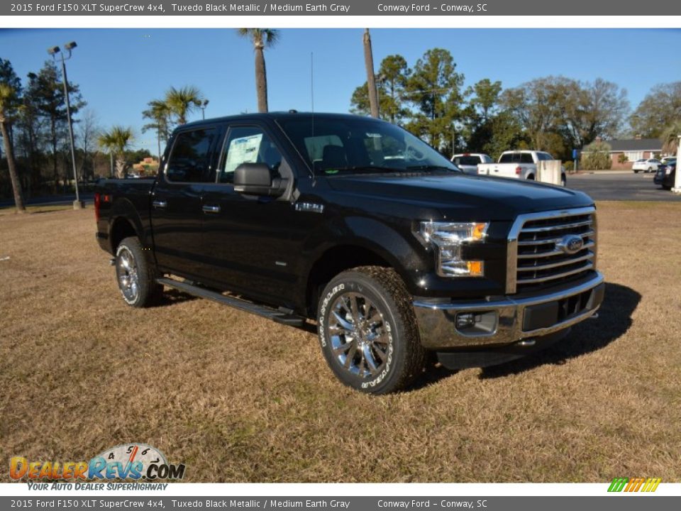 2015 Ford F150 XLT SuperCrew 4x4 Tuxedo Black Metallic / Medium Earth Gray Photo #3