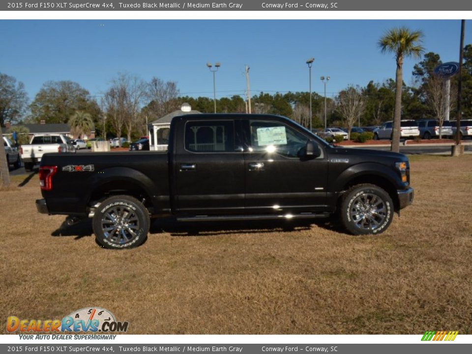 2015 Ford F150 XLT SuperCrew 4x4 Tuxedo Black Metallic / Medium Earth Gray Photo #4