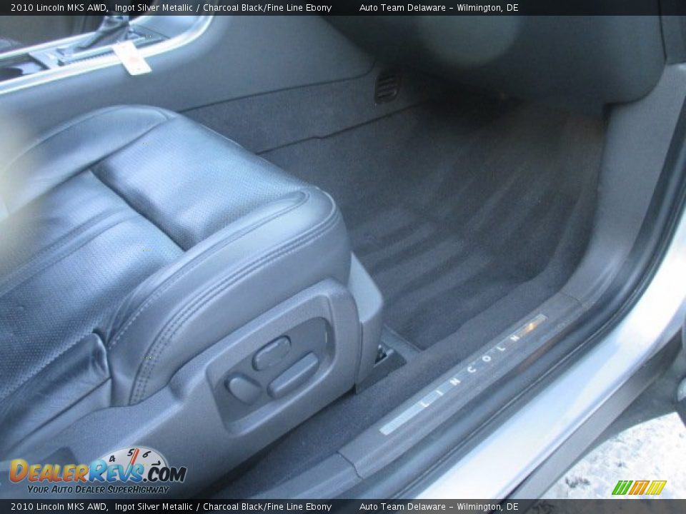 2010 Lincoln MKS AWD Ingot Silver Metallic / Charcoal Black/Fine Line Ebony Photo #18