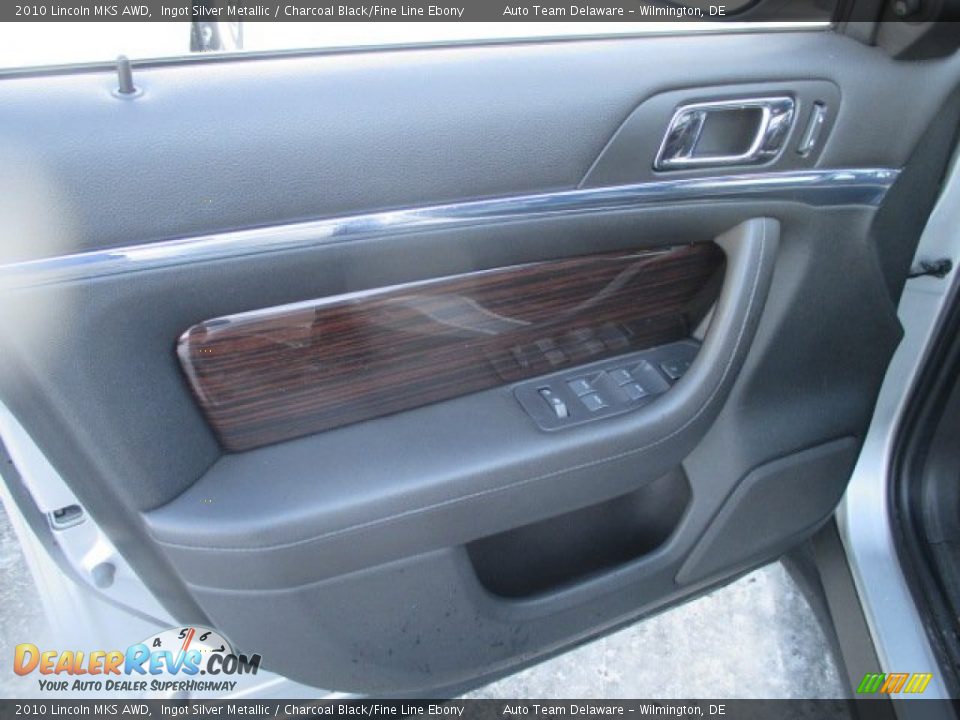 2010 Lincoln MKS AWD Ingot Silver Metallic / Charcoal Black/Fine Line Ebony Photo #25