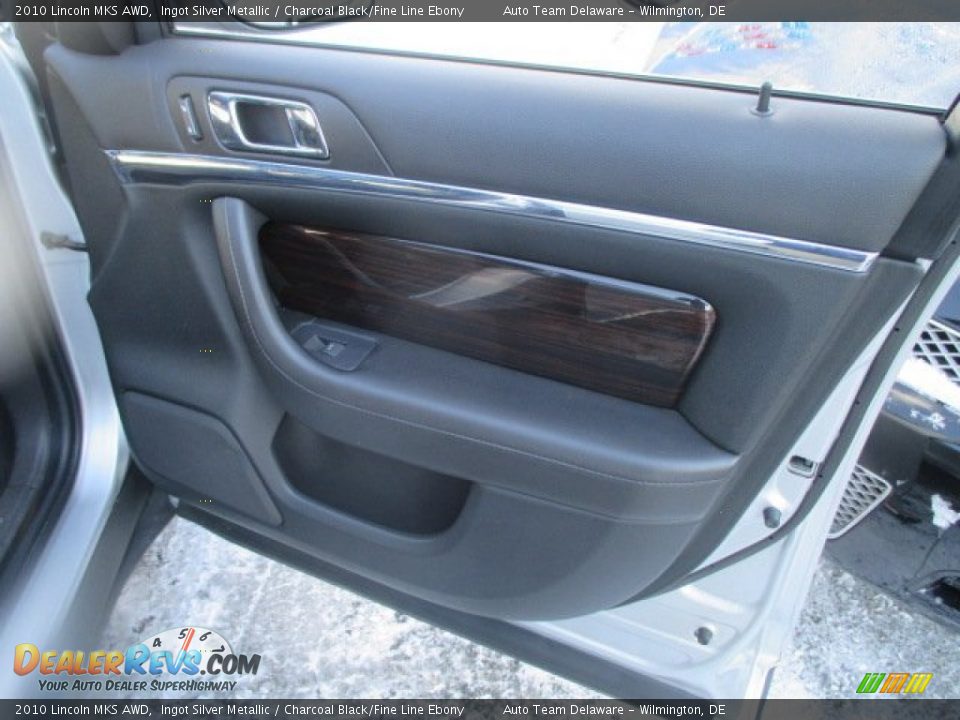 2010 Lincoln MKS AWD Ingot Silver Metallic / Charcoal Black/Fine Line Ebony Photo #29