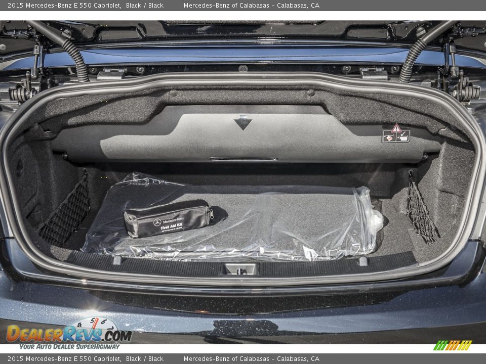 2015 Mercedes-Benz E 550 Cabriolet Trunk Photo #4
